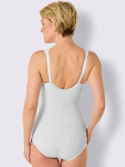 Body sans armatures bon. b, c, d, e