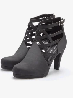 Bottines d'été avec petites découpes tendance