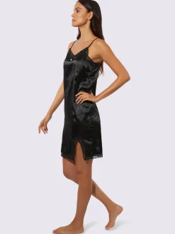 Chemise de nuit satin