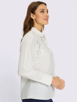 Chemisier en coton broderie doublée de résille