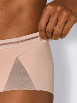 Culotte taille haute finitions plates et sans coutures