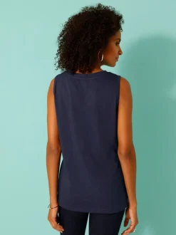 Débardeur empiècements contrastés pour une silhouette affinée