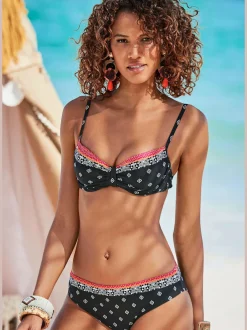 Haut de maillot de bain à armatures imprimé tendance