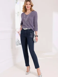 Jean application avec broderie et paillettes