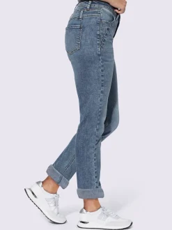 Jean en denim extensible coupe régulière avec poches avant et arrière