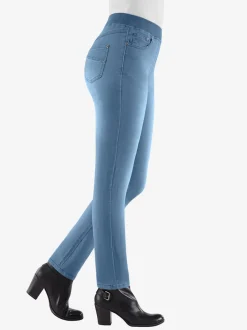 Jean femme à coupe droite avec poches devant et derrière