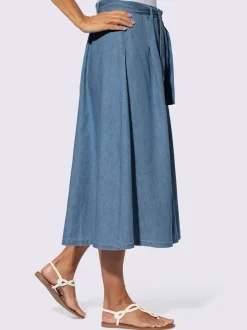 Jupe en jean pur coton coupe évasée avec ceinture à nouer