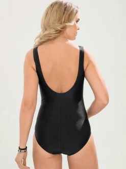 Maillot de bain bon. b, c, d