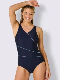 Maillot de bain bon. b, c, d