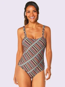 Maillot de bain bon. b, c, d, e