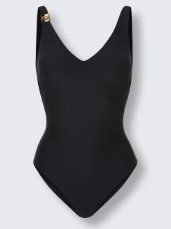 Maillot de bain bon. b, c, d, e