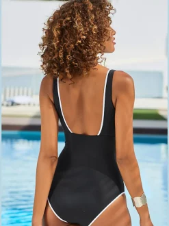 Maillot de bain uni avec anneau décoratif devant