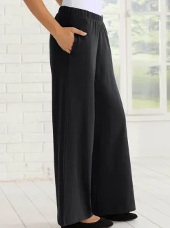Pantalon de loisirs coupe confortable et large