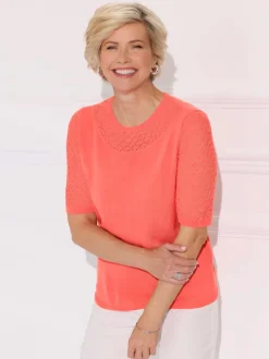Pull ajouré avec motif ajouré