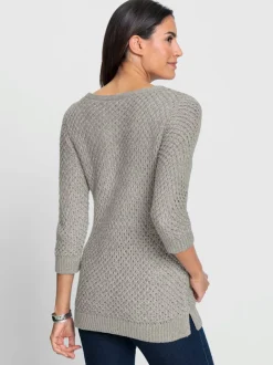Pull ajouré en fil chiné doux à encolure ronde