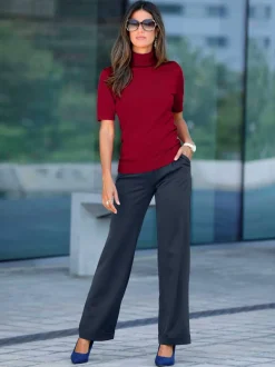 Pull femme col roulé à manches courtes coupe classique