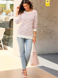 Pull jacquard à col rond et manches longues motif géométrique