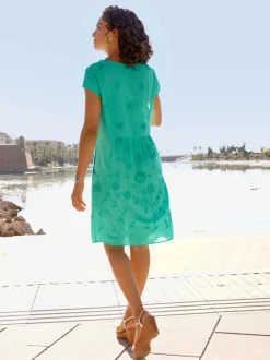 Robe tissée coupe affinante