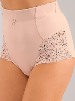 Slip gainant taille haute