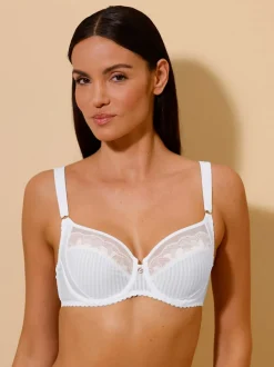 Soutien-gorge à armatures bon. b, c, d, e