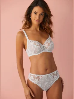 Soutien-gorge à armatures (sans garnissage) en dentelle brodée transparente