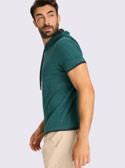 T-shirt à capuche à capuche