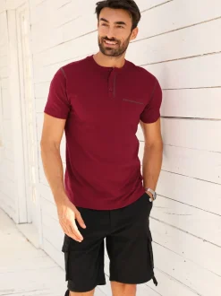 T-shirt à manches courtes poche poitrine