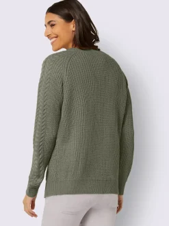 Veste en tricot manches raglan avec joli motif torsadé