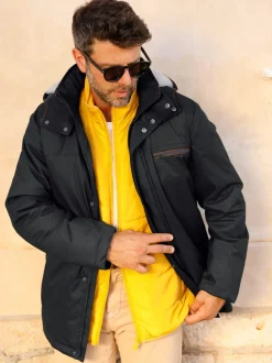 Veste longue nombreuses poches pratiques